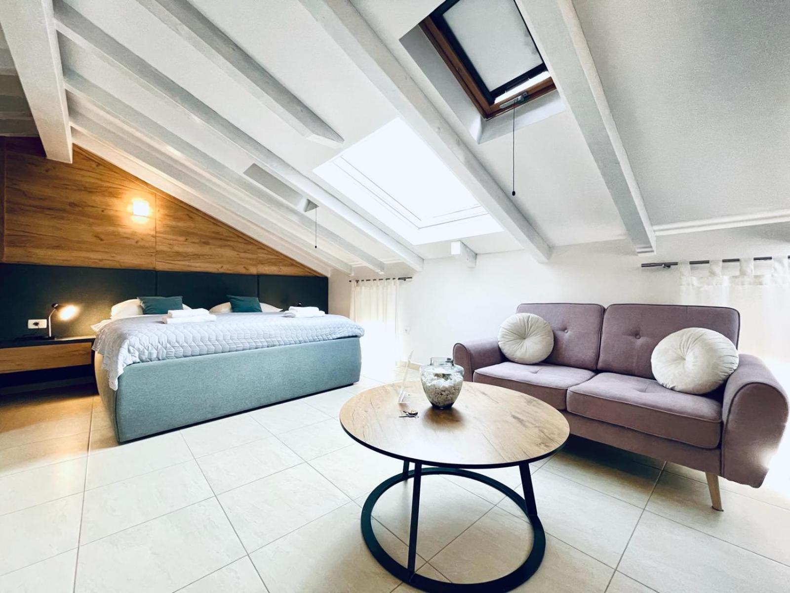 Fazana City Rooms With Free Parking Екстериор снимка