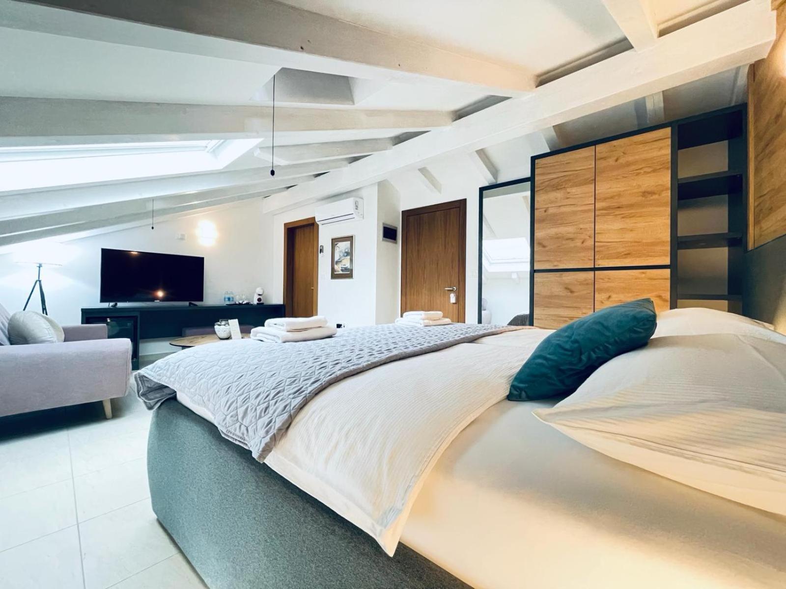 Fazana City Rooms With Free Parking Екстериор снимка